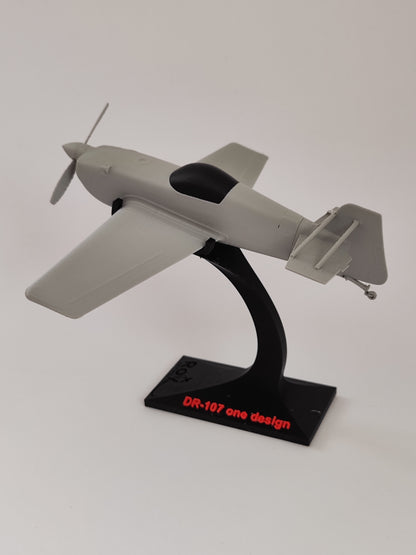 Assembled DR-107 miniature model – gray PLA edition by AeroRoy
